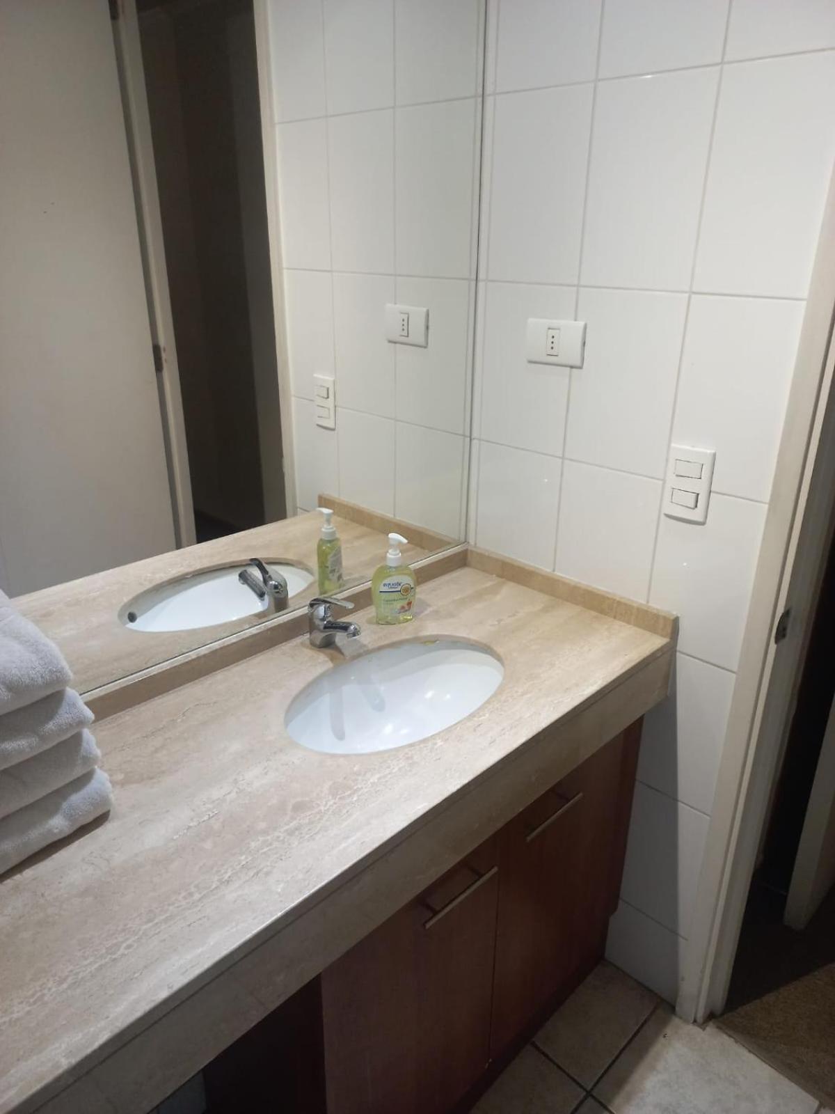 Apart Hotel Agustinas Plaza Сантьяго Экстерьер фото